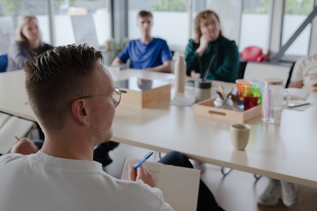 Groepsgesprek bij STARK! Hardenberg